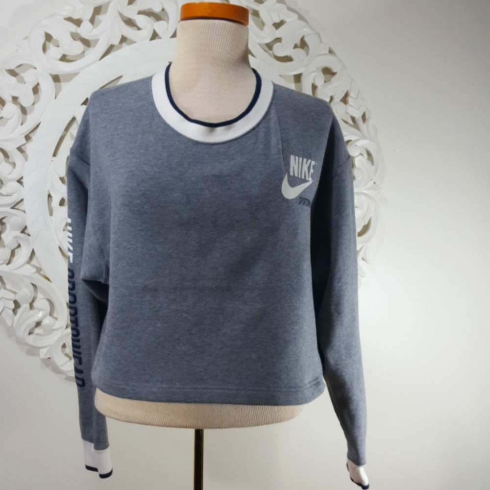 NIKE REVERSIBLE CROP SWEATSHIRT WOMENS SIZE L